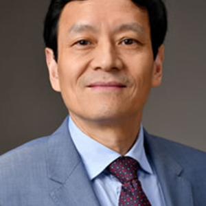 Guo-Qiang Zhang